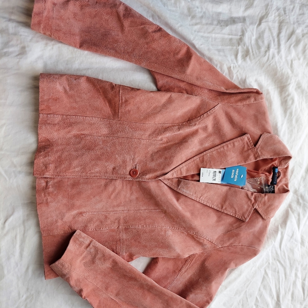 Relativity Large pop coral new womens suede